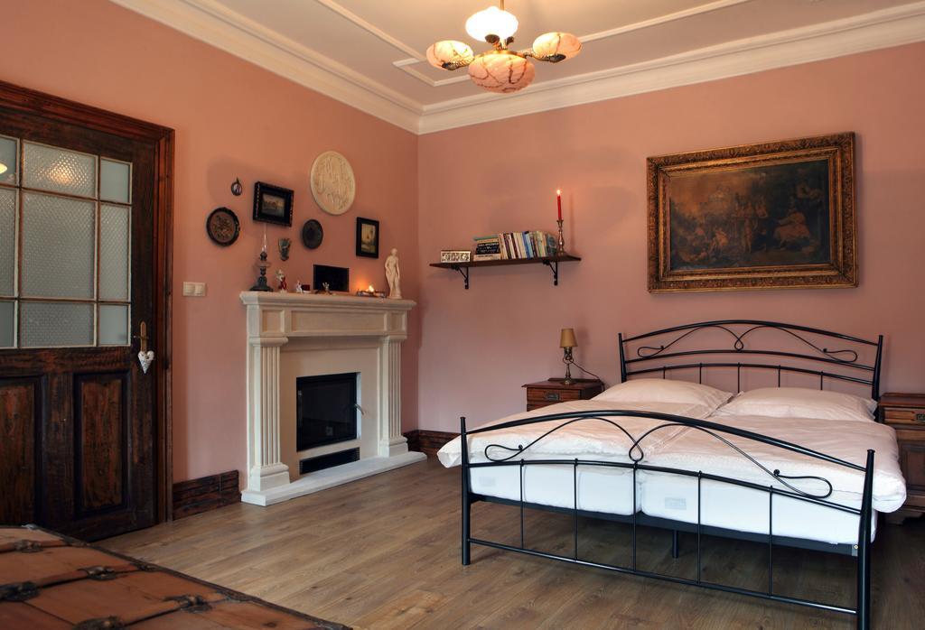 Apartmany Antik Pratterov Dom Banská Štiavnica Kamer foto